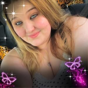 Meet your Posher, Holly